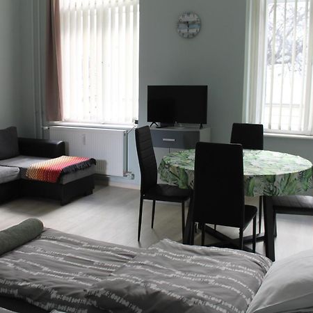Dolce Vita Apartman デブレツェン エクステリア 写真